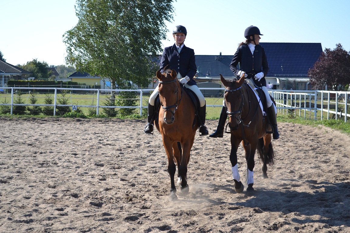 Birgit +Tanya  verinsmeisterschaft S