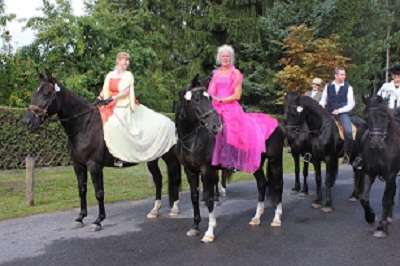 Erntefest Friedersdorf , Reiten im Umland von Berlin